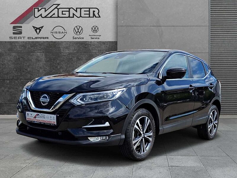 Nissan Qashqai 1.3 DIG-T N-Connecta 6MT Navi LED Kurvenlicht 360K